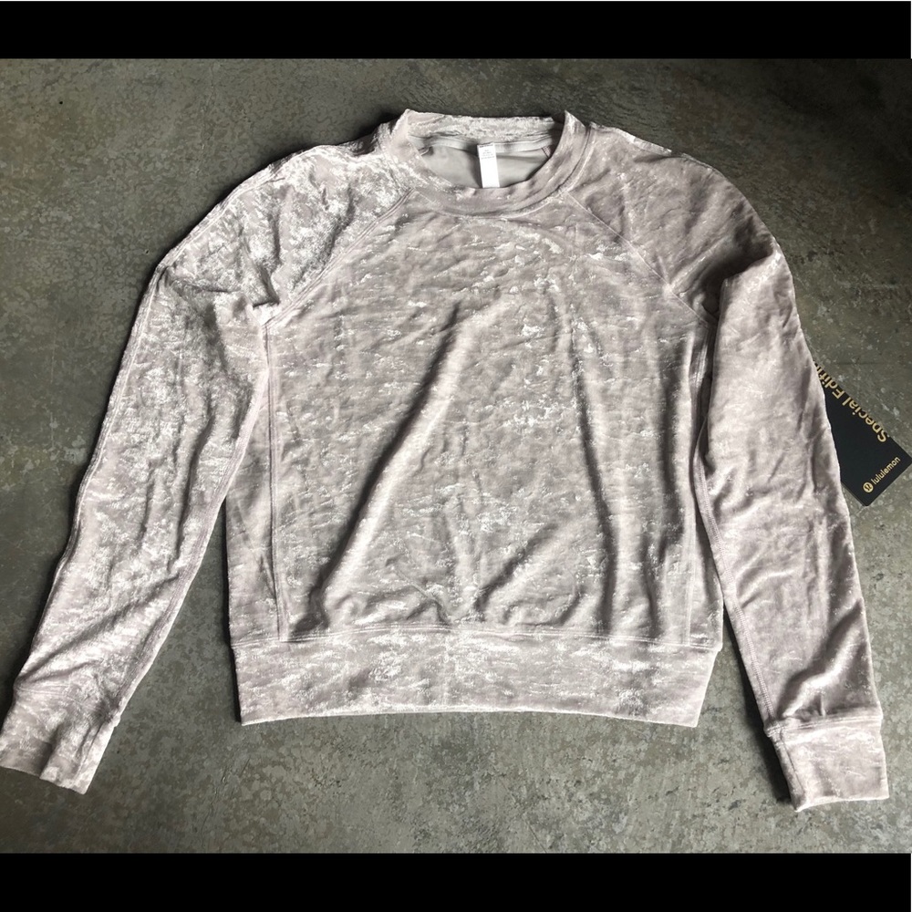 Lululemon Warm Down Crew Crushed Velvet- Size 6